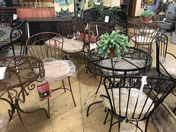 Las Cruces Lawn and Patio Furniture